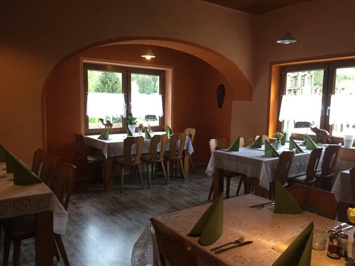 Gasthaus Alter Bahnhof Hotel Metzdorf ภายนอก รูปภาพ